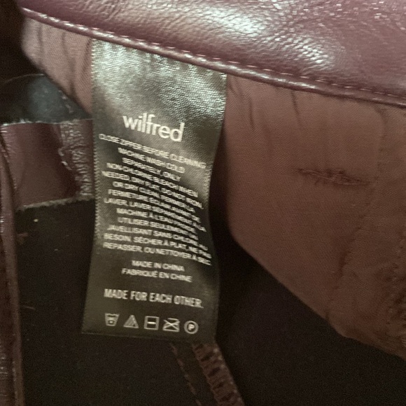 🧙Wilfred, Melina vegan leather pants (aubergine) - Picture 5 of 6